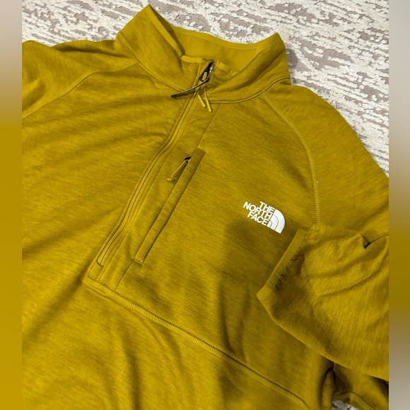 NORTHFACE PULLOVER — XXL - Picture 1 of 8